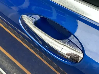 Mercedes-Benz C-Class 2018, 91700 км, за 12212.83 USD - фото 25