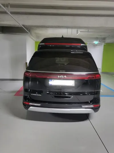 Kia Canival