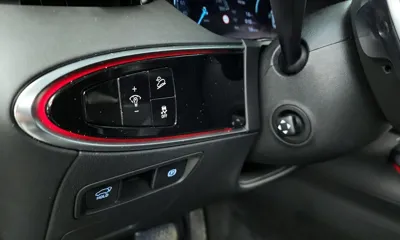 Genesis GV70 2022, 124818 км, за 26091.84 USD - фото 16
