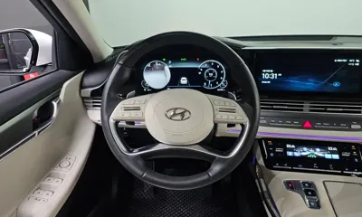 Hyundai Grandeur 2022, 66106 км, за 16541.95 USD - фото 12