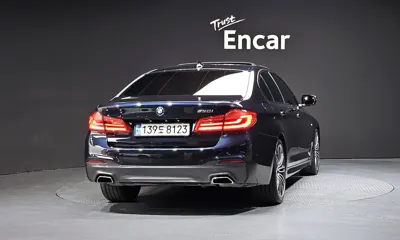 BMW 5-Series 2020, 107167 км, за 19437.03 USD