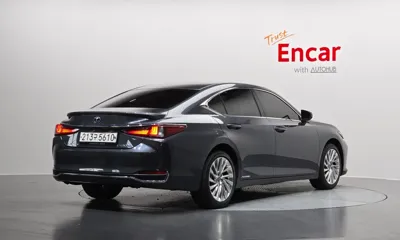 Lexus ES 2022, 43012 км, за 27684.17 USD