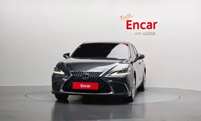 Lexus ES 2022, 43012 км, за 27684.17 USD