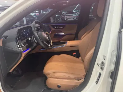 Mercedes-Benz E-Class 2024, 26820 км, за 45621.64 USD - фото 10