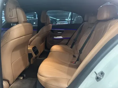 Mercedes-Benz E-Class 2024, 26820 км, за 45621.64 USD - фото 11