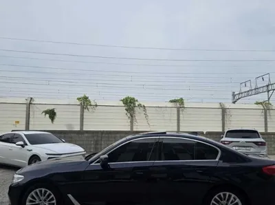 BMW 5-Series 2019, 65453 км, за 17257.34 USD