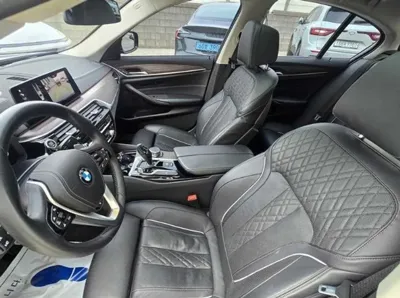 BMW 5-Series 2019, 65453 км, за 17257.34 USD - фото 6
