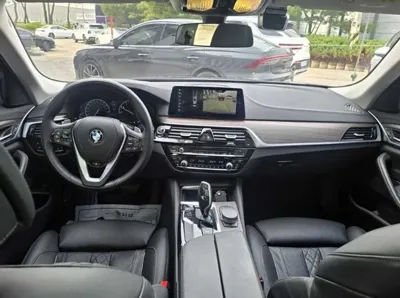 BMW 5-Series 2019, 65453 км, за 17257.34 USD - фото 7