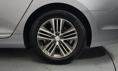 Hyundai Grandeur 2014, 77185 км, за 4362.77 USD