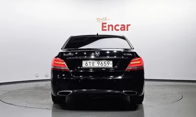 Hyundai Equus 2013, 225178 км, за 4591.43 USD