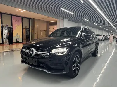 Mercedes-Benz GLC · 2021 год