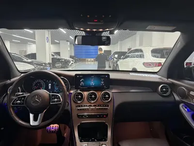 Mercedes-Benz GLC 2021, 43000 км, за 20321.62 USD