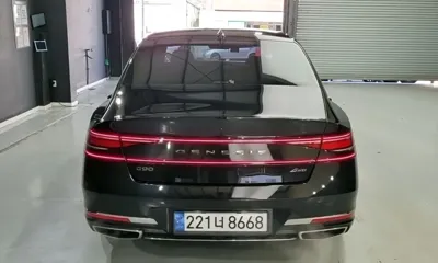 Genesis G90 2023, 45000 км, за 52317.84 USD