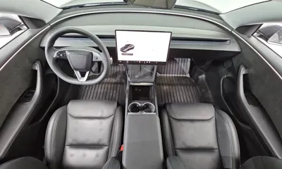 Tesla Model 3 2025, 23882 км, за 37744.52 USD - фото 7