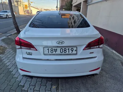Hyundai i40 2016, 172298 км, за 3841.06 USD