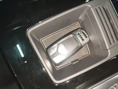 Audi Q5L Sportback 2024, 42500 км, за 29649.22 USD - фото 9