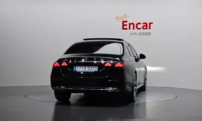 Mercedes-Benz E-Class 2024, 28506 км, за 43554.56 USD - фото 4
