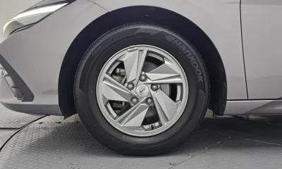 Hyundai Avante 2024, 36021 км, за 10831.04 USD