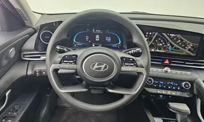 Hyundai Avante 2024, 36021 км, за 10831.04 USD - фото 12
