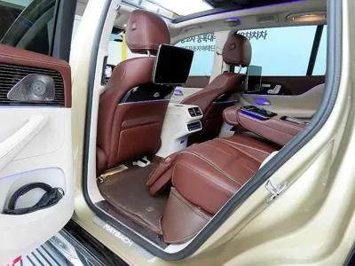 Mercedes-Benz GLS-Class 2023, 58744 км, за 118397.19 USD - фото 9