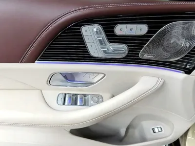 Mercedes-Benz GLS-Class 2023, 58744 км, за 118397.19 USD - фото 13