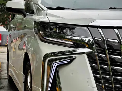 Toyota Vellfire 2023, 60000 км, за 85289.18 USD