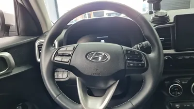 Hyundai Venue 2023, 16755 км, за 12012.6 USD - фото 12