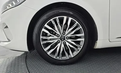 Kia K7 2020, 75571 км, за 14040.96 USD
