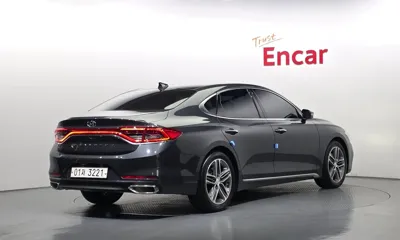 Hyundai Grandeur 2018, 190077 км, за 6564.26 USD