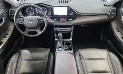 Hyundai Grandeur 2018, 190077 км, за 6514.66 USD - фото 7