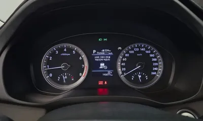 Hyundai Grandeur 2018, 190077 км, за 6514.66 USD - фото 8