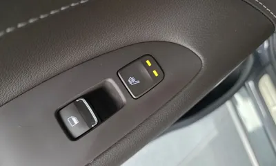 Hyundai Grandeur 2018, 190077 км, за 6514.66 USD - фото 19