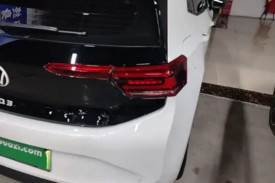 Volkswagen ID.3 2025, 26500 км, за 15638 USD - фото 9