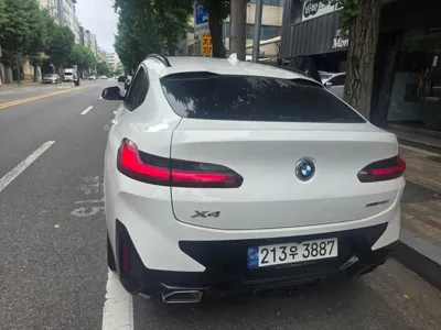 BMW X4 2024, 40125 км, за 39004.08 USD