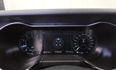 Ford Mustang 2023, 53357 км, за 21990.29 USD - фото 8