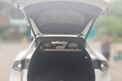 Xiaomi Auto YU7 2025, 15800 км, за 45244 USD - фото 16