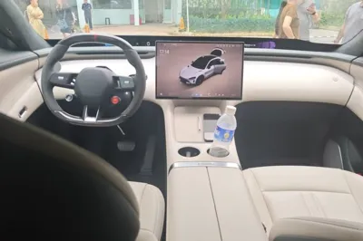 Xiaomi Auto YU7 2025, 15800 км, за 45244 USD - фото 18