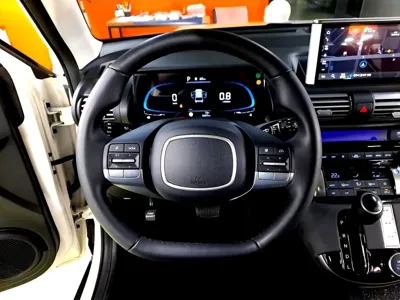 Hyundai Casper 2024, 5658 км, за 11074.92 USD - фото 11