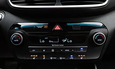 Hyundai Tucson 2019, 88250 км, за 9051.24 USD - фото 11