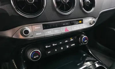 Kia Stinger 2018, 140182 км, за 8336.62 USD - фото 16