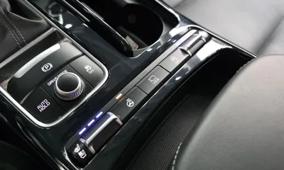 Kia Stinger 2018, 140182 км, за 8336.62 USD - фото 19