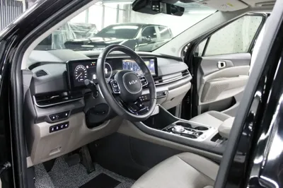 Kia Canival 2024, 39100 км, за 24199.87 USD - фото 8