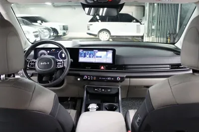 Kia Canival 2024, 39100 км, за 24199.87 USD - фото 9