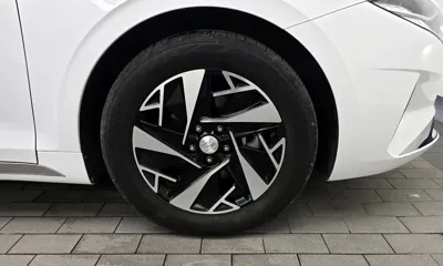 Hyundai Grandeur 2020, 80030 км, за 14626.53 USD - фото 21