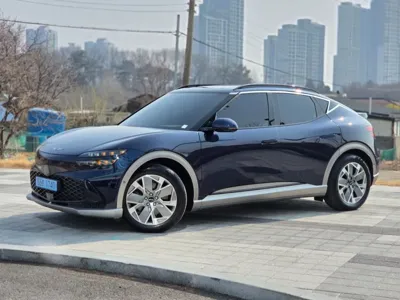 Genesis GV60 · 2022 год
