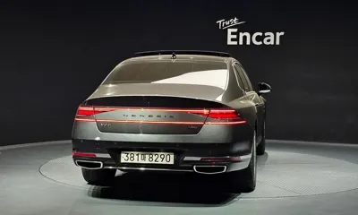 Genesis G90 2022, 103344 км, за 36923.86 USD