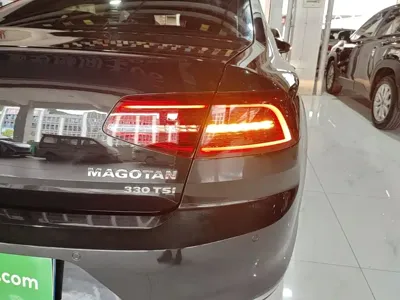 Volkswagen Magotan 2018, 52400 км, за 11433.18 USD - фото 8