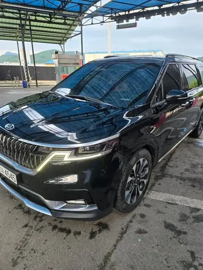 Kia Canival 2021, 120000 км, за 14788.28 USD