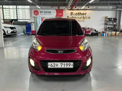 Kia Morning 2013, 98343 км, за 3216.49 USD