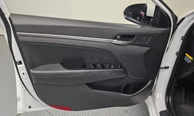 Hyundai Avante 2019, 146052 км, за 5724.7 USD - фото 24